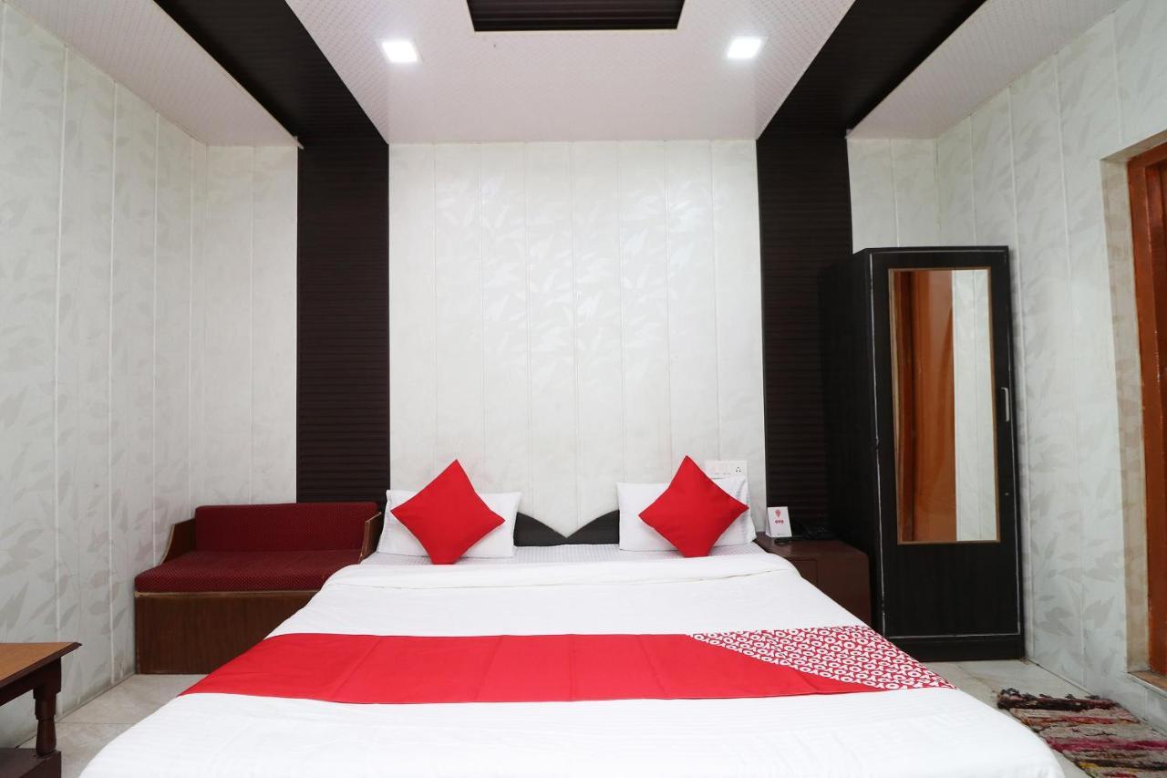 Hotel Neelam Raj Nainital Eksteriør bilde