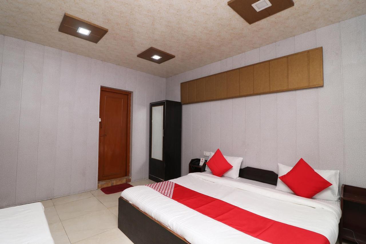 Hotel Neelam Raj Nainital Eksteriør bilde